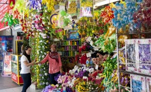 Hàng hóa nhiều, đa dạng mà lại rất rẻ